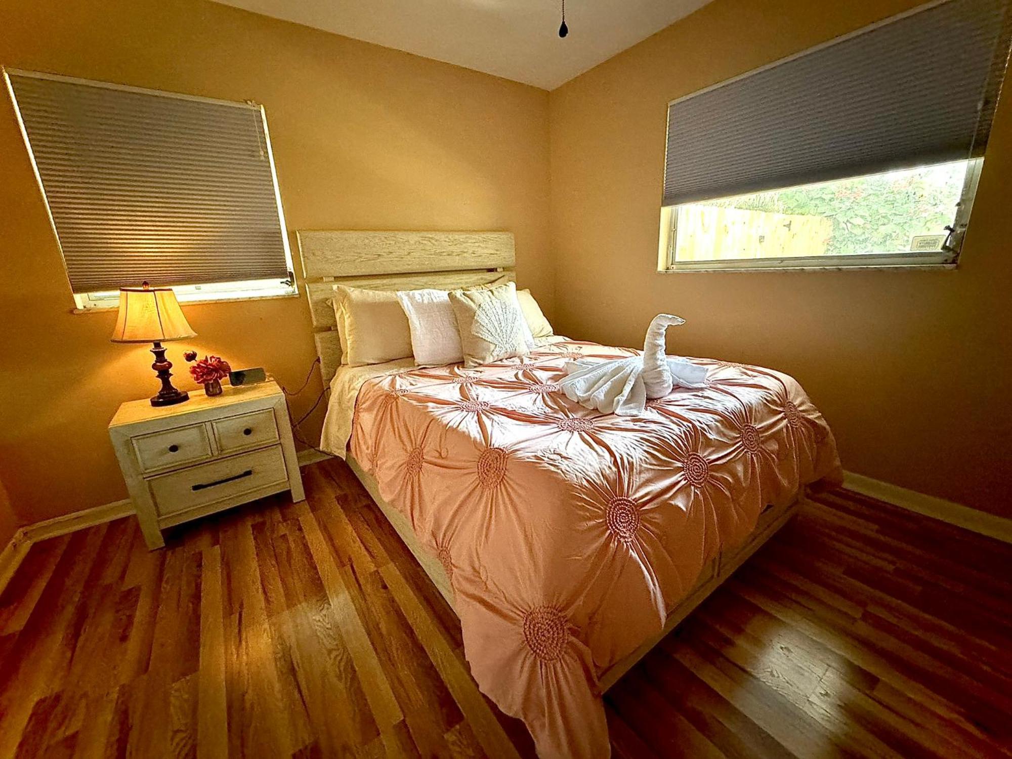 4 Bedroom Clearwater Vacation Home With Amazing Backyard Luaran gambar